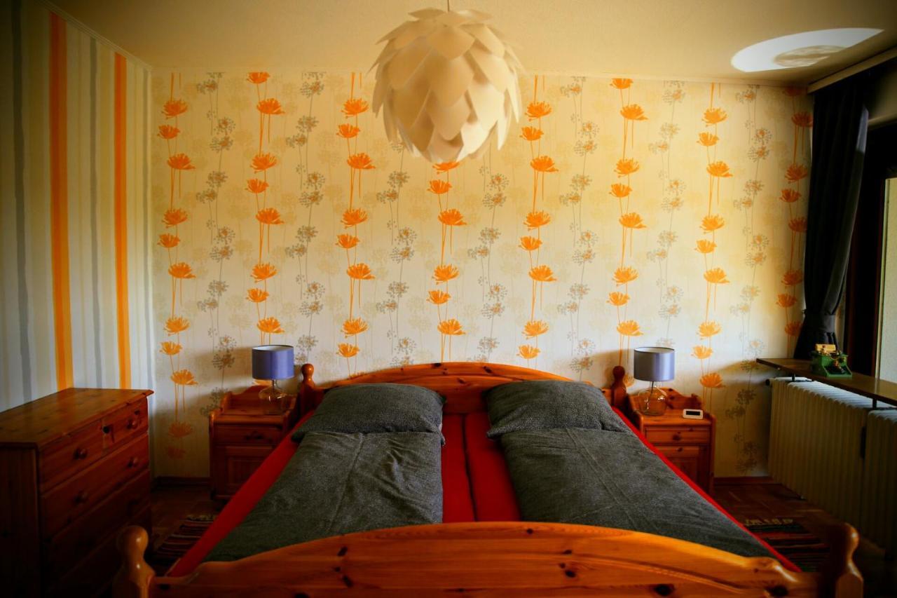 Ferienwohnung Rhododendron - Natur pur Kinderparadies Rotenburg an der Fulda Exterior foto